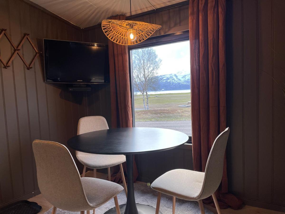 Skittenelv Lodge & Camping Tromsø Exteriér fotografie